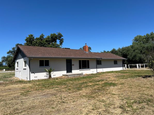 4693 County Road Dd