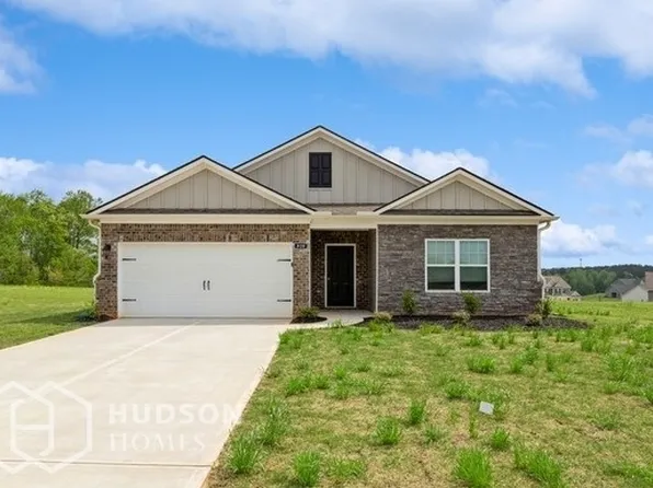 820 Athens Ln, Locust Grove, GA 30248