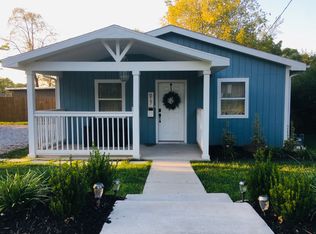 617 W Maple St, Rogers, AR 72756