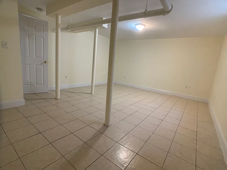 80 Gordon Street — Photo 14