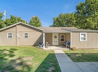 1309 E Mechanic Ave, Independence, MO 64050