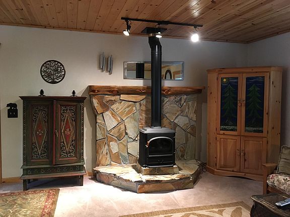 Gas fireplace