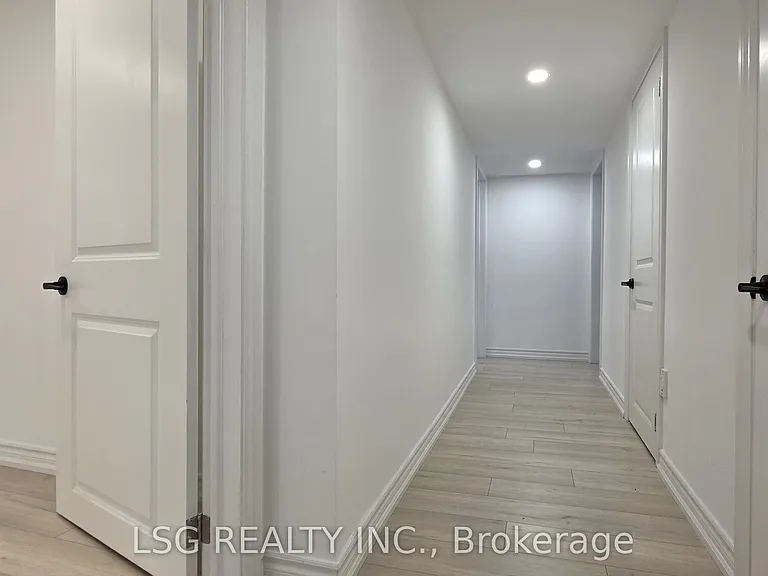 81 Norgrove Cres — Photo 15