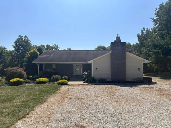 2846 S Harvest Acres Dr, Vincennes, IN 47591