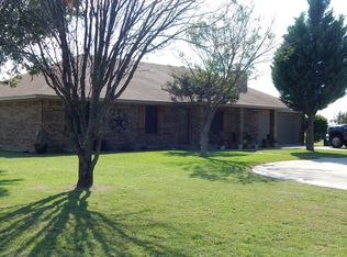 98 E 24th St, Coleman, TX 76834
