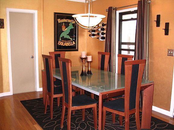 Dining Room w/side cafe porch entry