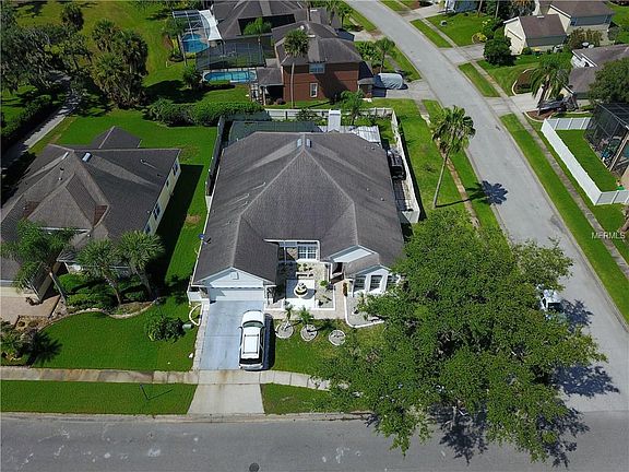 2nd image of 1790 The Oaks Blvd