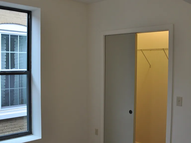 1334 Harvard St NW #2 — Photo 21