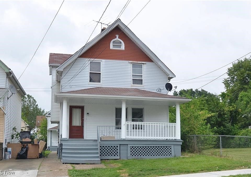 1st image of 3197 W 98th St