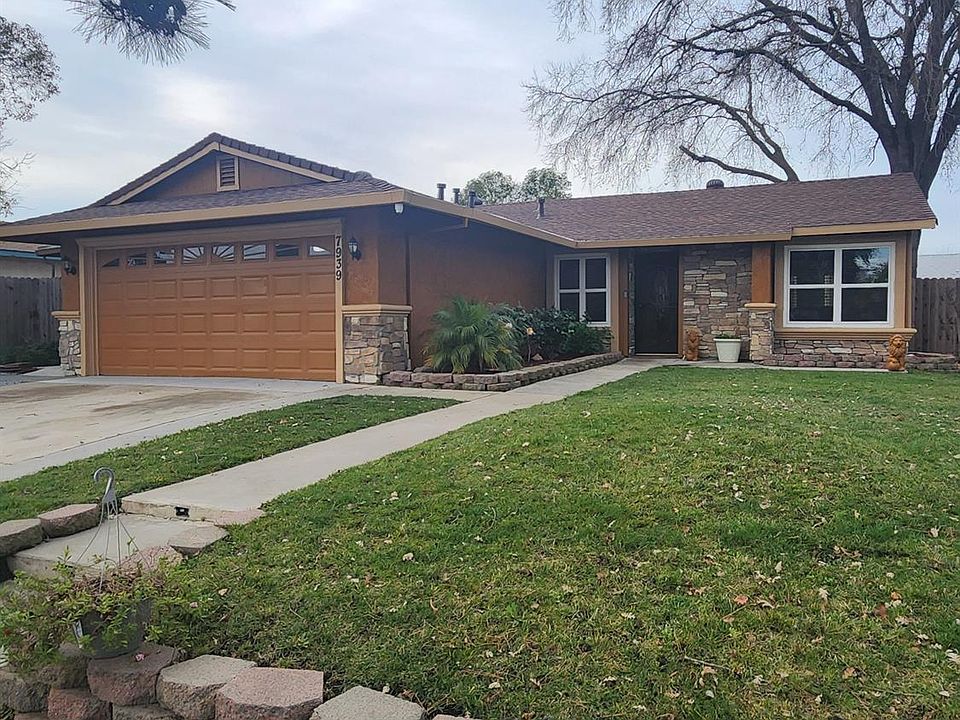 1st image of 7939 Deer Creek Dr