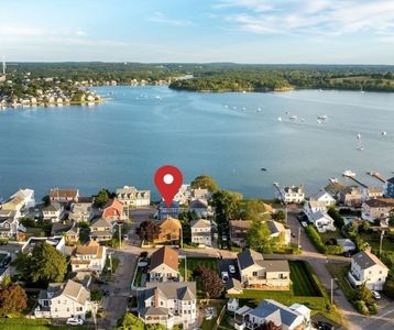 3 3rd St, Hull, MA, 02045