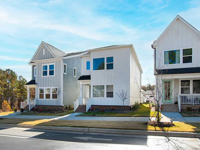 451 Wendover Pkwy — Photo 18