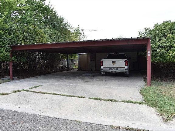 3rd image of 1407 W Avenue C