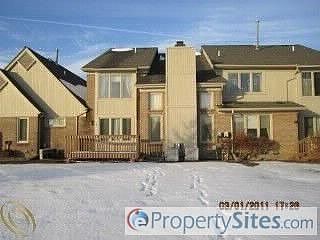 2nd image of 14966 Stoney Brook Dr W