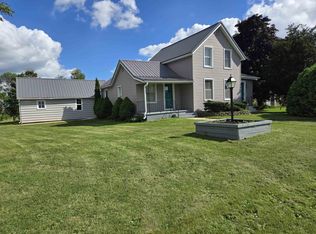 1530 Main St, Ridgeway, IA 52165