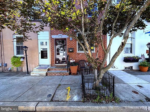 2nd image of 2231 Ritter St