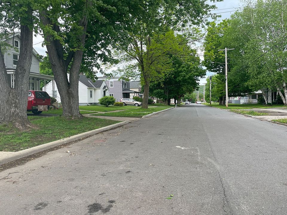 2nd image of 39-41 S 3rd Ave