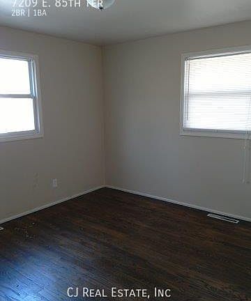 4th image of 7209 E 85th Ter