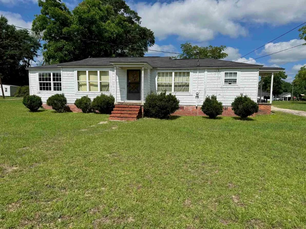 402 Brown St, Opp, AL 36467