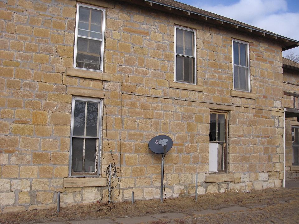 114 N Kansas Ave, Ness City, KS 67560 MLS 13888 Zillow