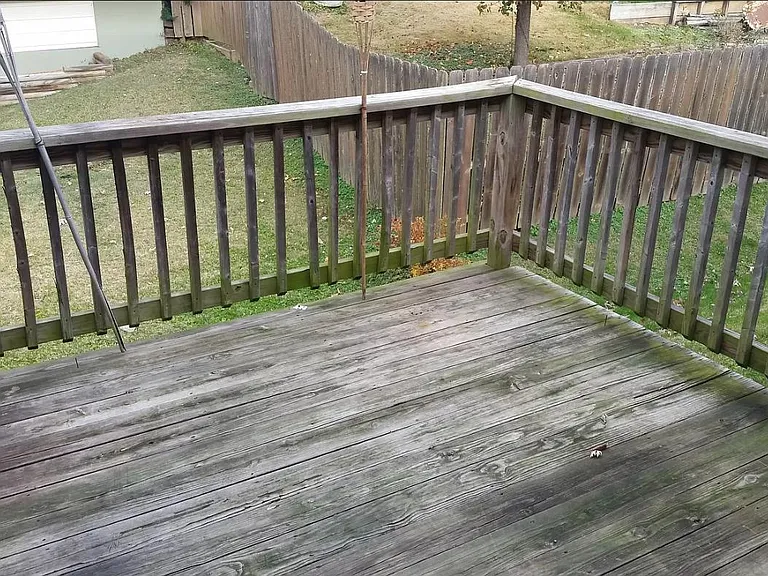 516 Delevan St — Photo 10