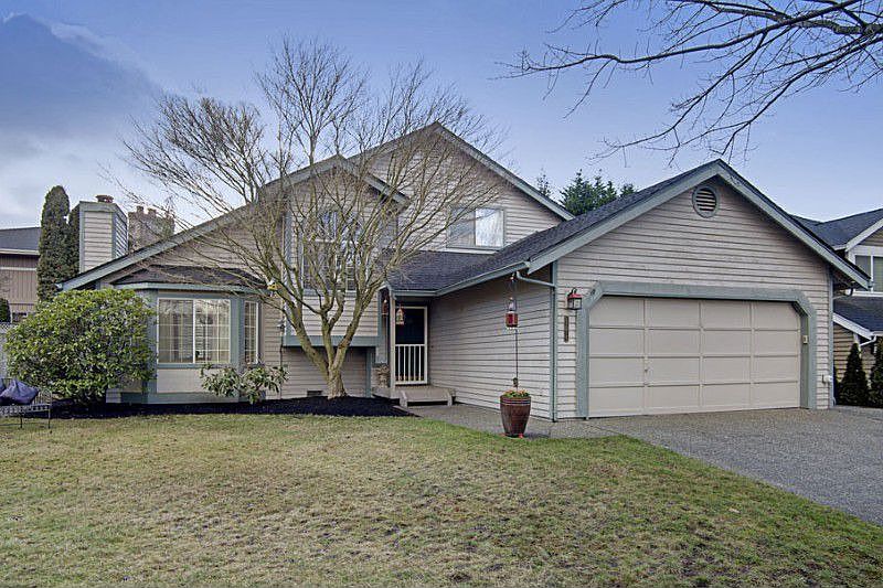 1st image of 11015 NE 64th St
