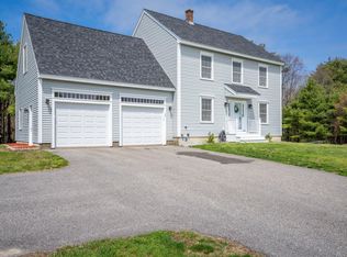 20 Farrington Rd, Gorham, ME 04038