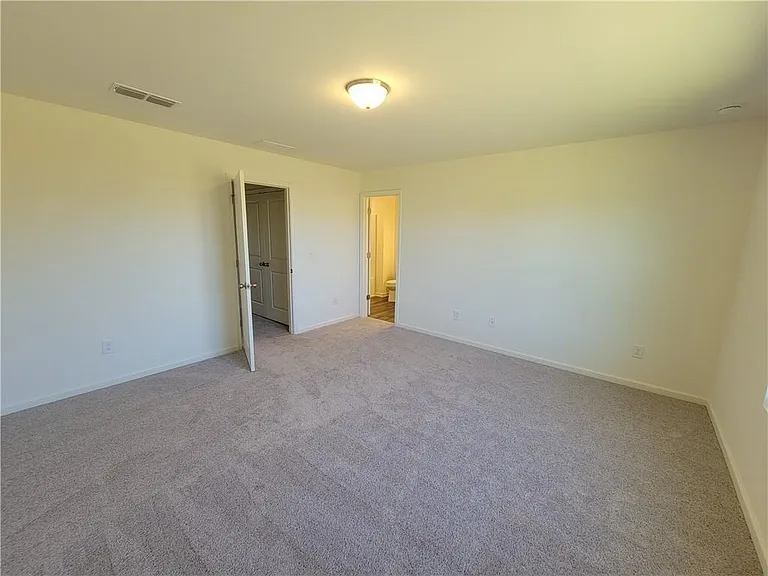 209 Swindon Dr — Photo 18
