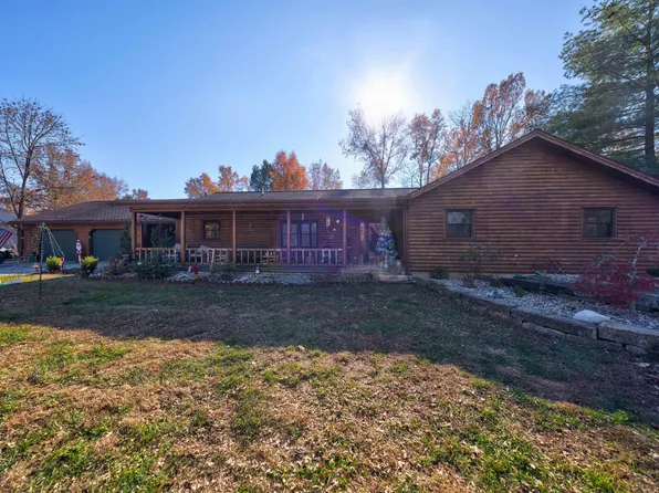 385 W Evergreen Plz N, Santa Claus, IN 47579