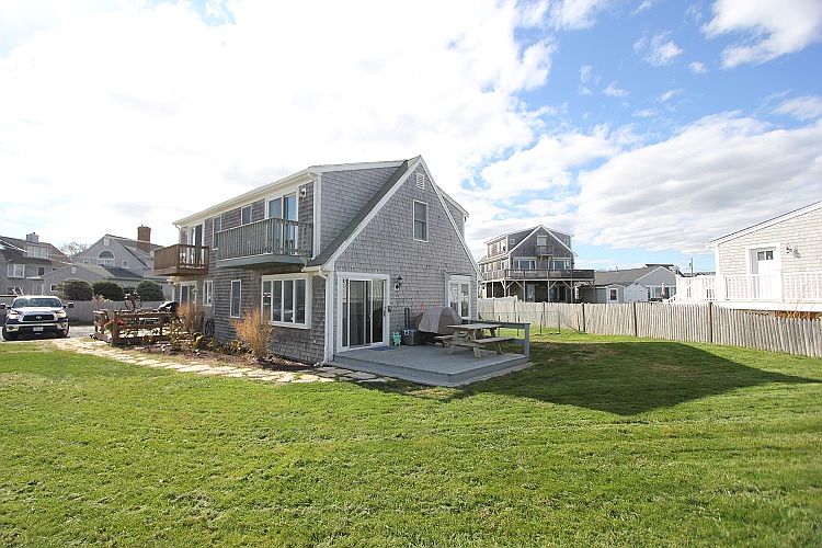 1 White Cap Path, Sandwich, MA 02563 Zillow