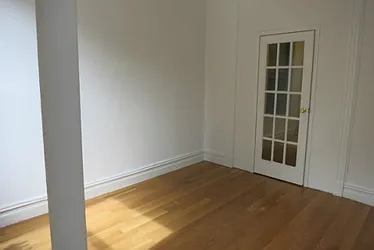 Rented by Manhattan Best Realty, Inc.