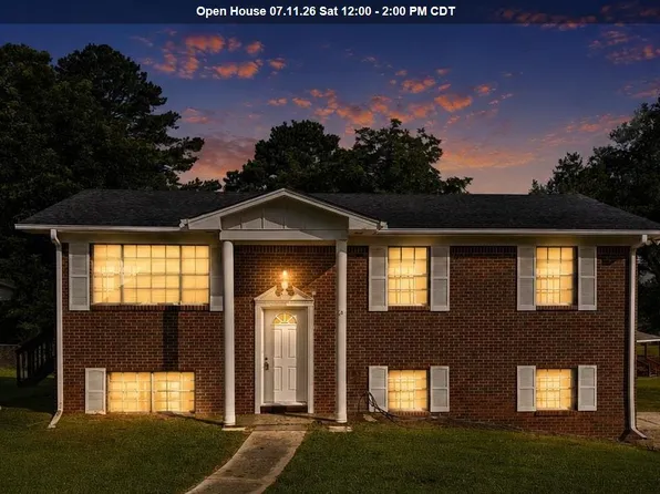 5800 Longview Dr, Adamsville, AL 35005