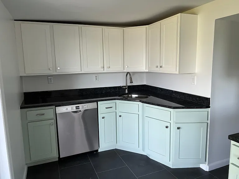 395 Warburton Ave #3 — Photo 8