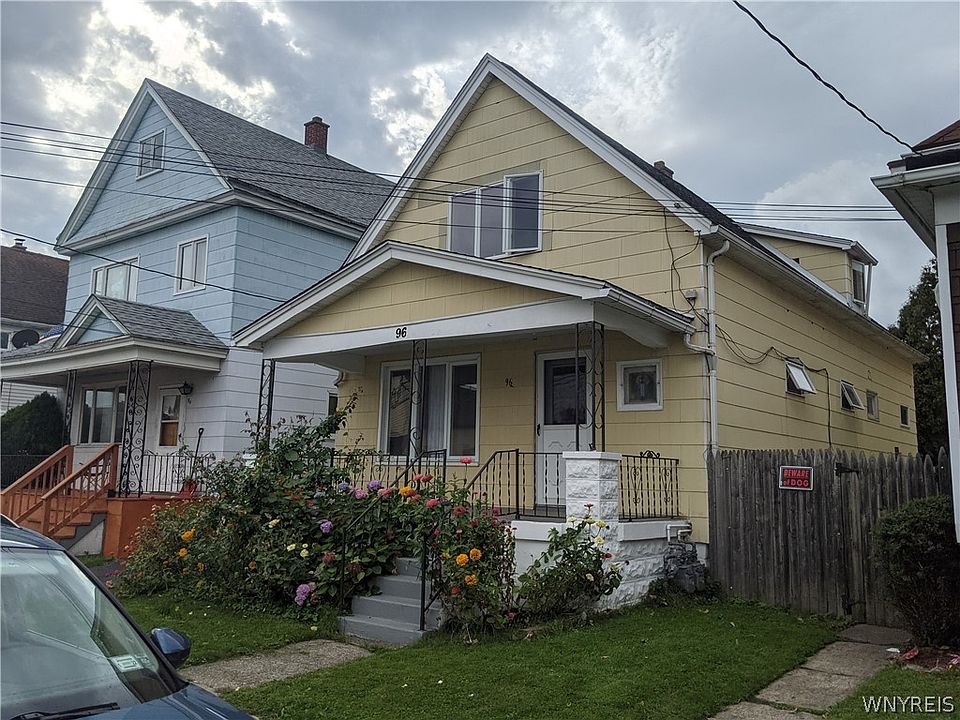 1st image of 96 Fredro St