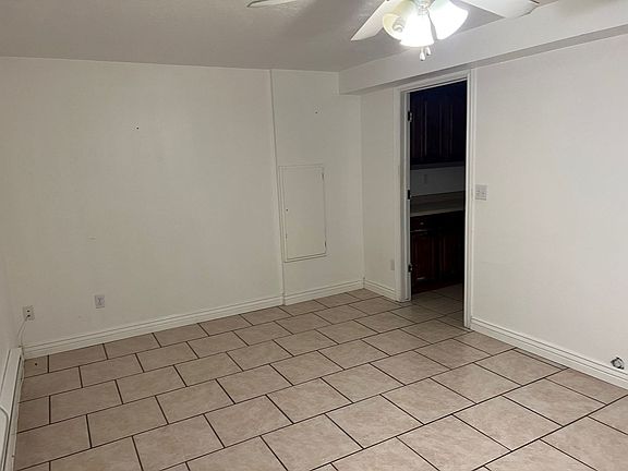 4th image of 163 E College Ave