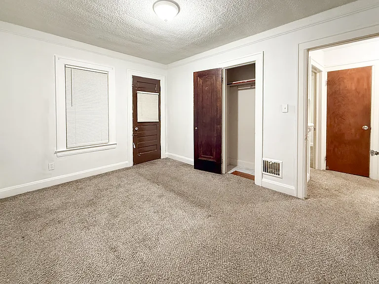17214 Roselawn St #2 — Photo 16