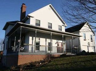 114 Charlemagne Dr, Butler, PA 16002