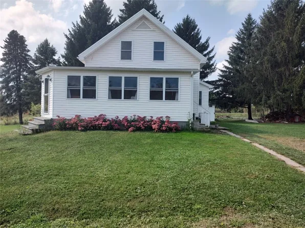 20293 Conneautville Rd, Conneautville, PA 16406