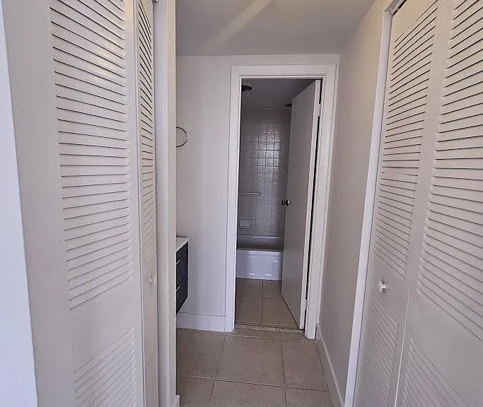 600 Three Islands Blvd #620 — Photo 14
