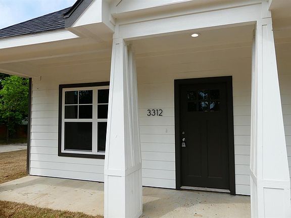 3rd image of 3312 Henderson St