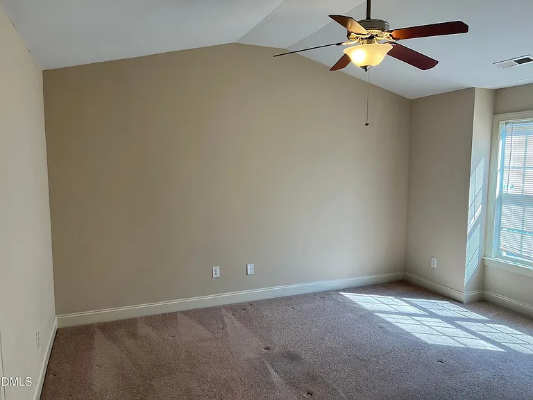 1420 Dexter Ridge Dr — Photo 9