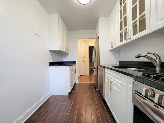 Rented by Made In NY Realty | media 13