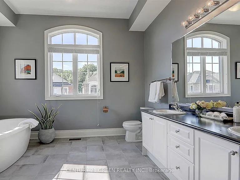 3276 Meadow Marsh Cres — Photo 24
