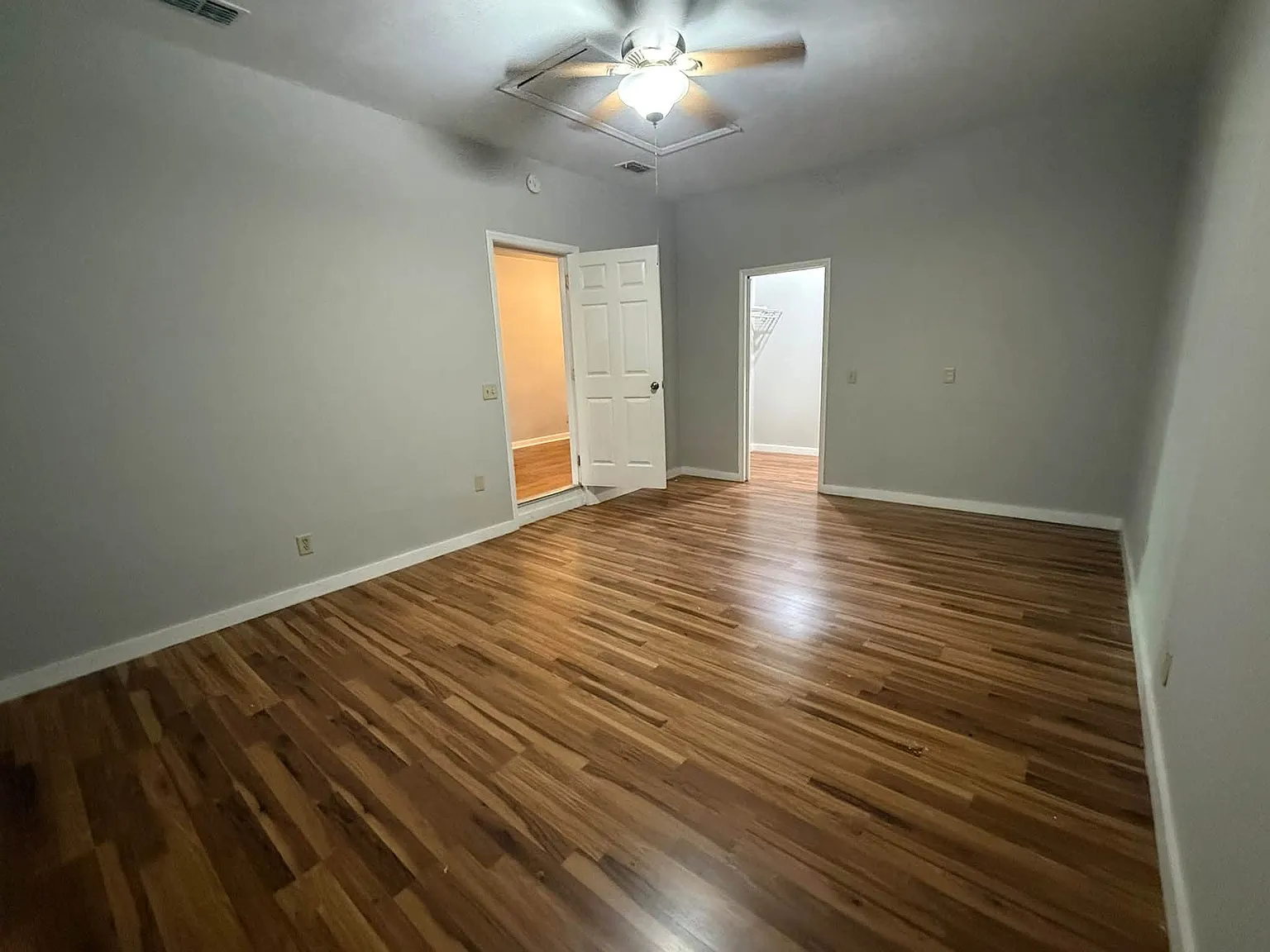 4 bed, 1442 sqft, $2,100 — Photo 4