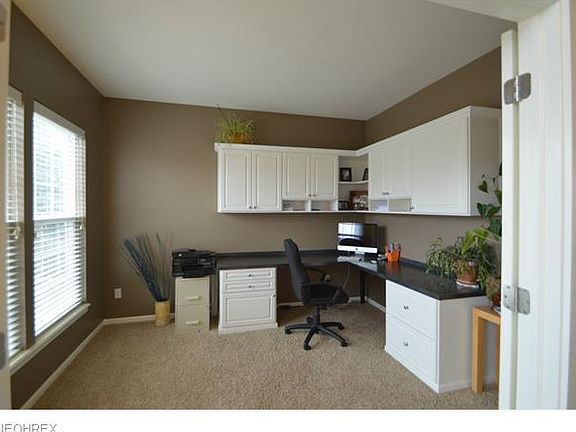 4th image of 36718 Glendenning St