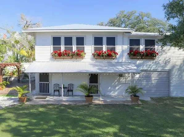 249 Charlotte St, Saint Augustine, FL 32084