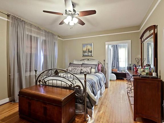 2nd image of 8014-16 S Claiborne Ave #8016
