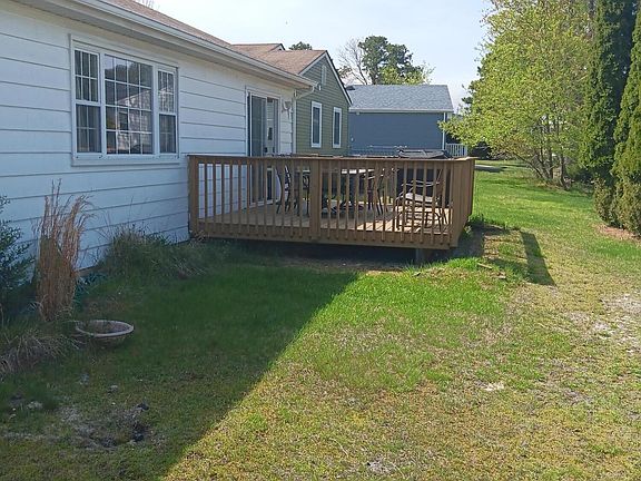 4th image of 48 Sabinas St