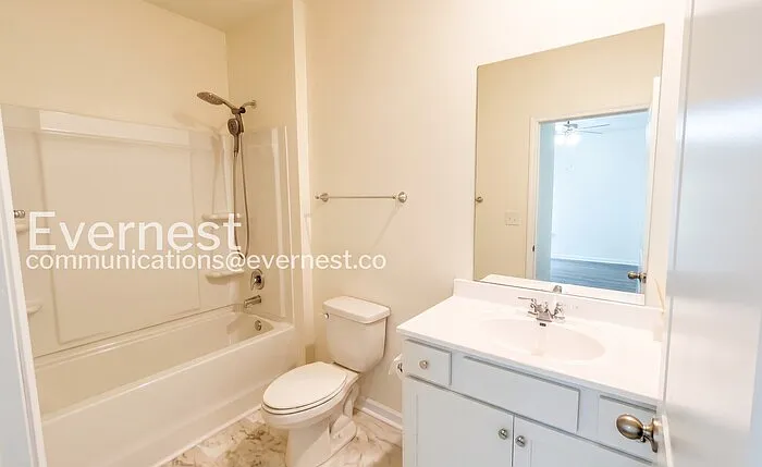 2370 Tournament Dr — Photo 23