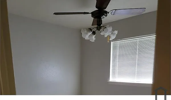 2711 Canary Cir — Photo 6